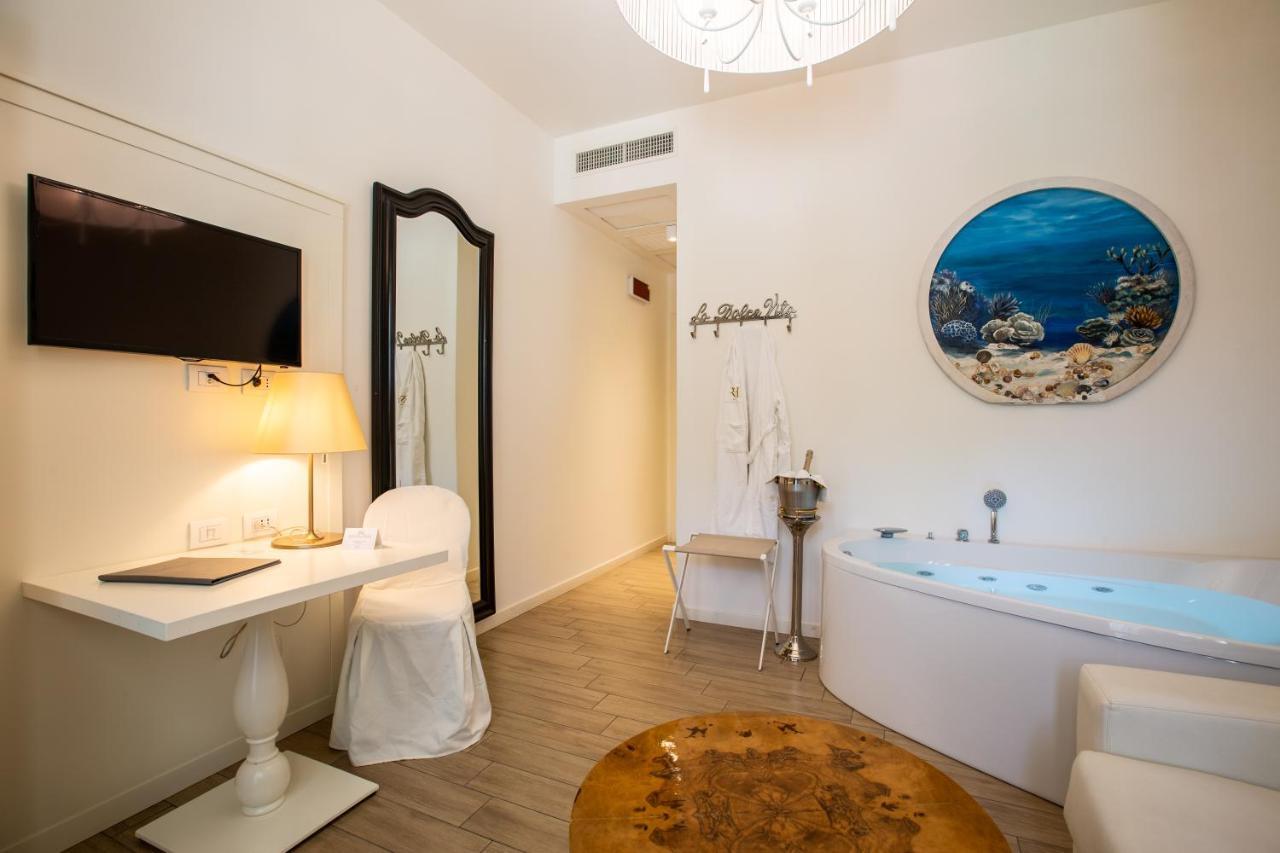 Rimini Suite Hotel Dış mekan fotoğraf